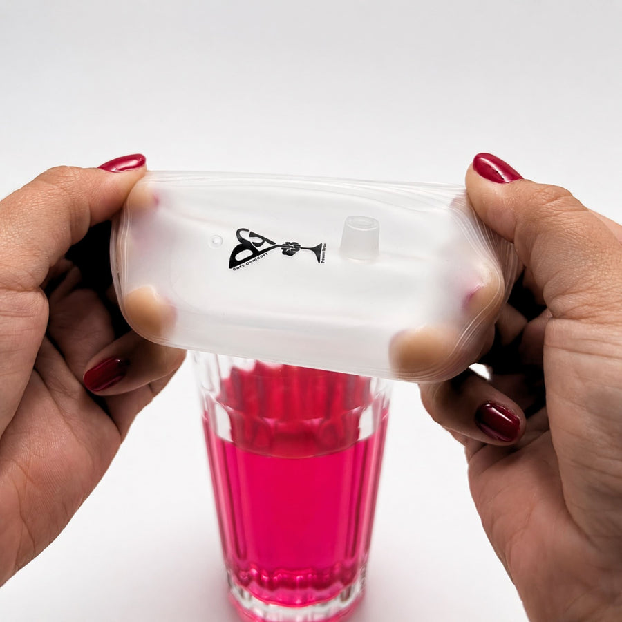 Installation de la capote de verre en silicone sur un verre