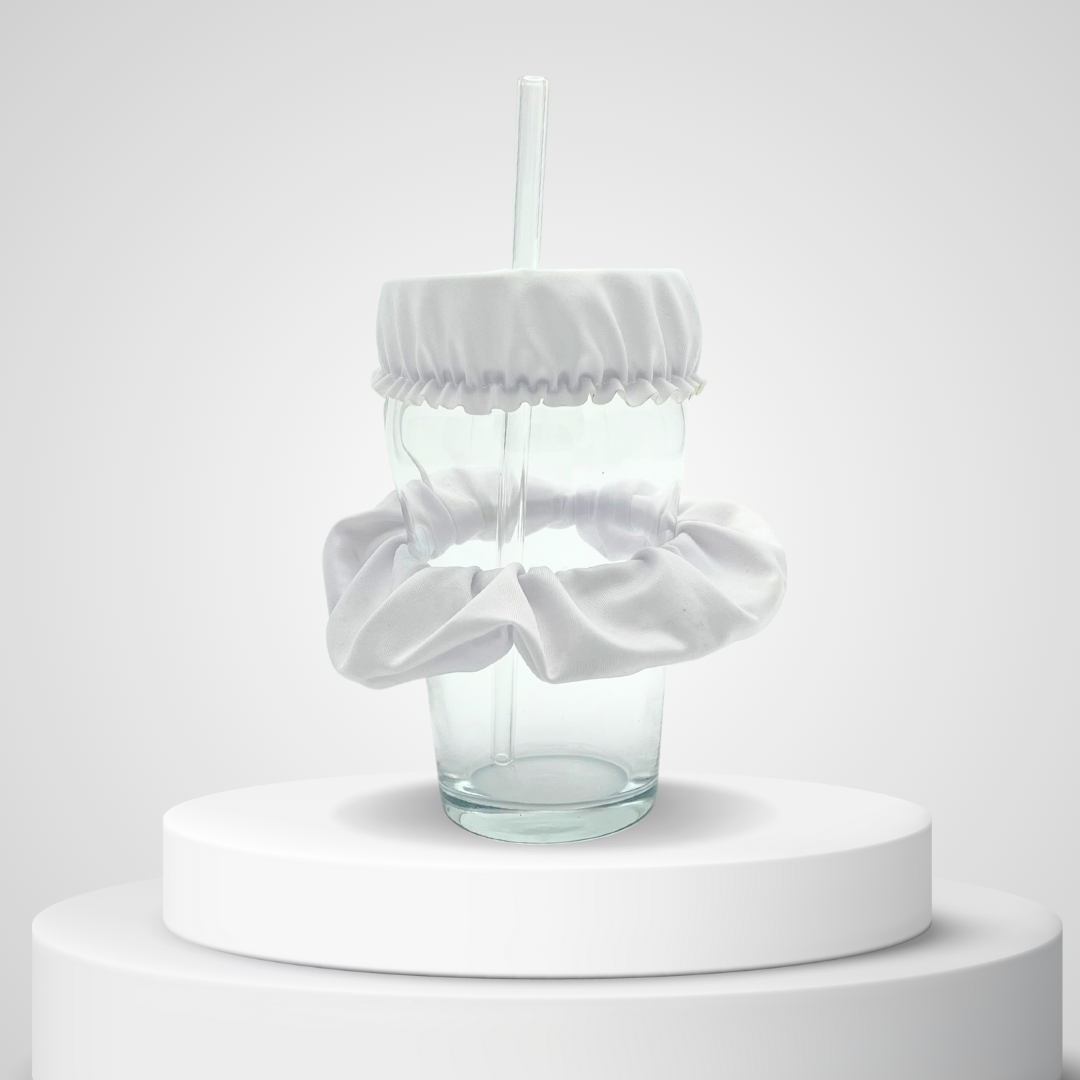 Chouchou blanc anti-drogue présenté en packshot sur fond gris